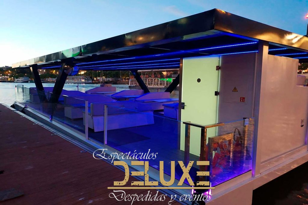 Barco Solar para Comidas de Empresa en Sevilla